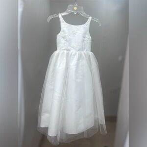 Sweetie Collection White Floral Embroidered Dress Little Girls Size 4 Tie Back